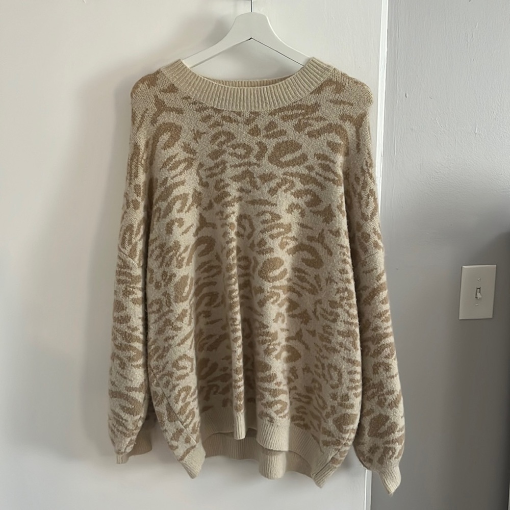 Leopard sweater